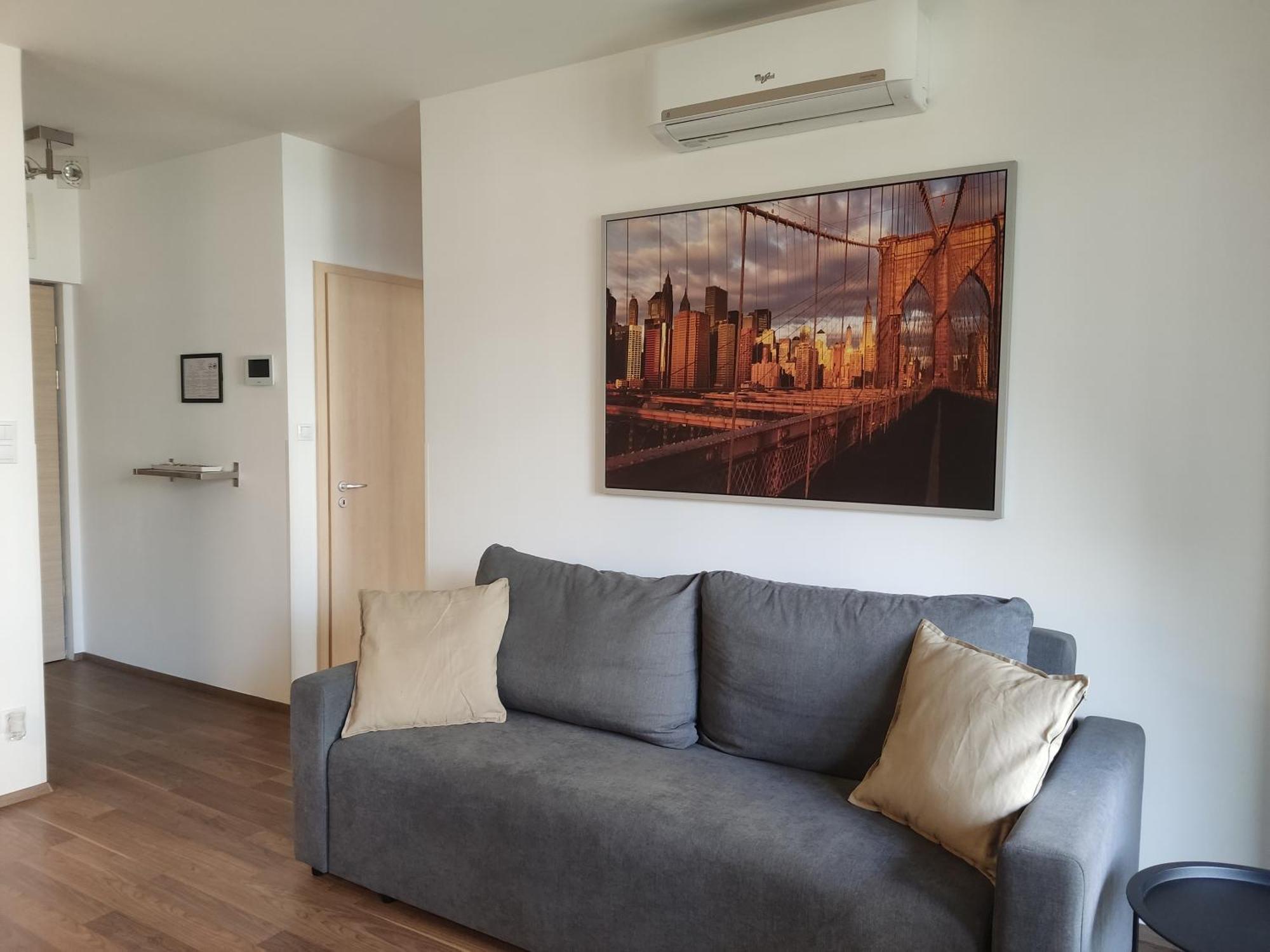 คอร์วิน เซนเตอร์ สวีท Aparthotel บูดาเปสต์ ภายนอก รูปภาพ